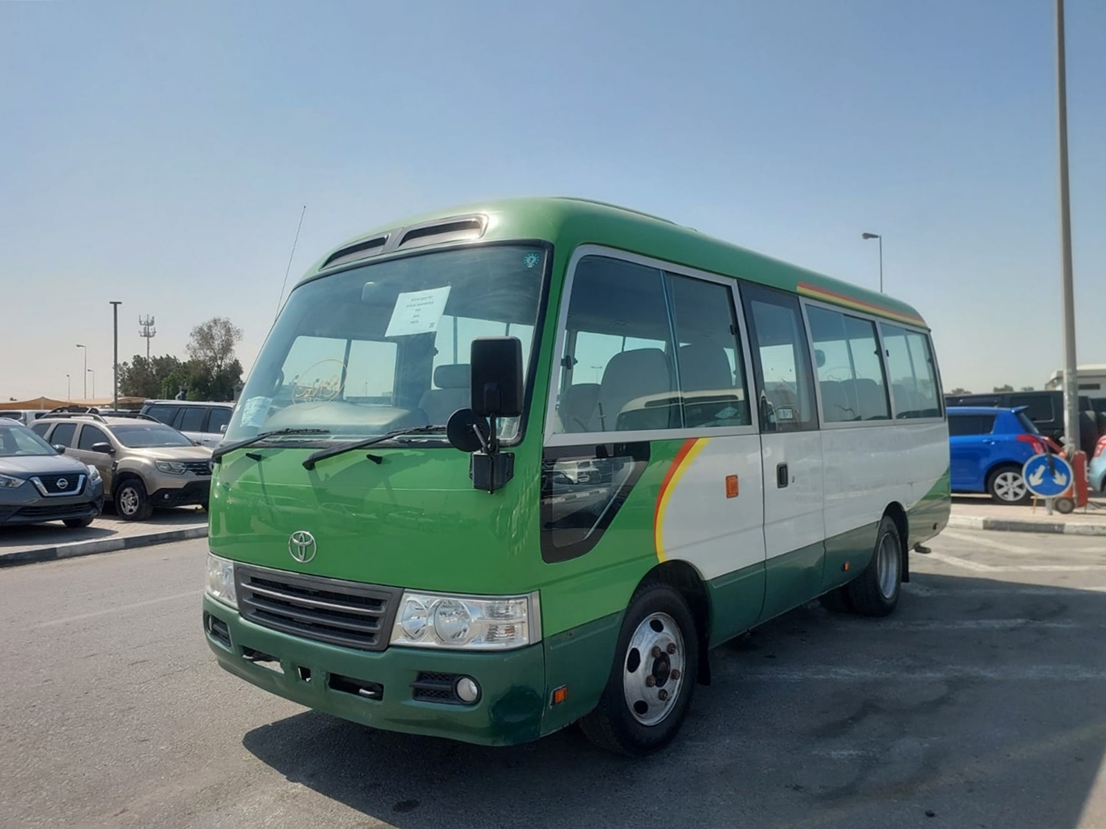 TOYOTA Coaster