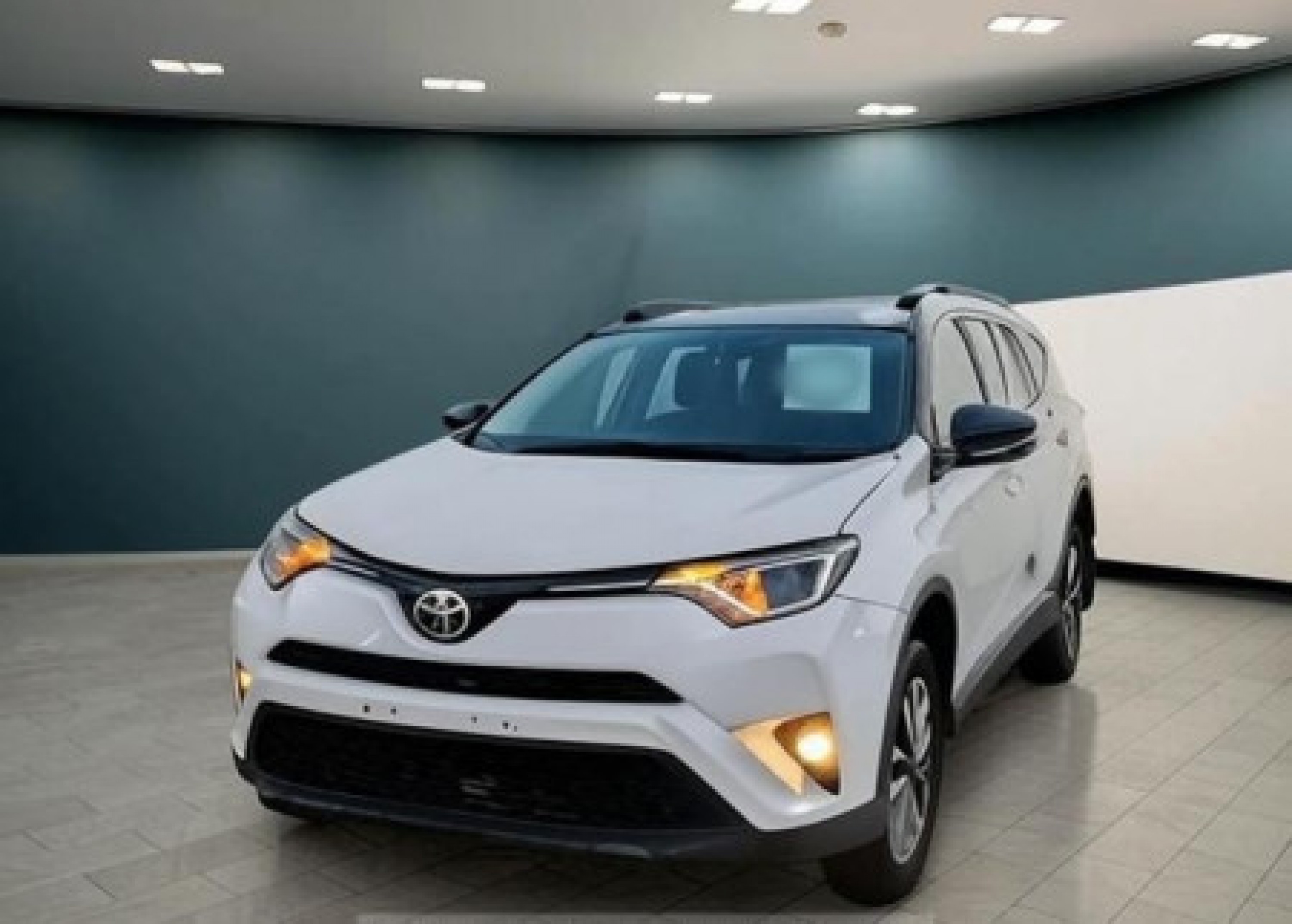 TOYOTA RAV-4